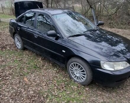 Черный Хонда Аккорд, объемом двигателя 1.9 л и пробегом 690 тыс. км за 3200 $, фото 7 на Automoto.ua