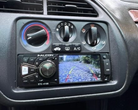 Черный Хонда Аккорд, объемом двигателя 1.9 л и пробегом 333 тыс. км за 2850 $, фото 19 на Automoto.ua