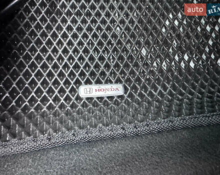 Черный Хонда Аккорд, объемом двигателя 1.85 л и пробегом 333 тыс. км за 2950 $, фото 21 на Automoto.ua