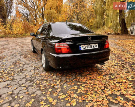 Черный Хонда Аккорд, объемом двигателя 1.85 л и пробегом 333 тыс. км за 2950 $, фото 6 на Automoto.ua