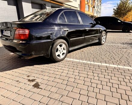 Черный Хонда Аккорд, объемом двигателя 1.9 л и пробегом 333 тыс. км за 2850 $, фото 6 на Automoto.ua