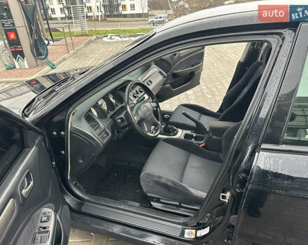 Черный Хонда Аккорд, объемом двигателя 1.9 л и пробегом 333 тыс. км за 2790 $, фото 7 на Automoto.ua