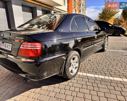 Черный Хонда Аккорд, объемом двигателя 1.85 л и пробегом 333 тыс. км за 2950 $, фото 7 на Automoto.ua