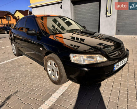 Черный Хонда Аккорд, объемом двигателя 1.85 л и пробегом 333 тыс. км за 2950 $, фото 6 на Automoto.ua