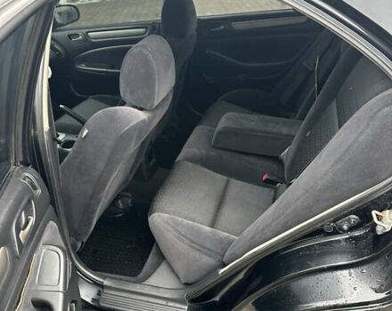 Черный Хонда Аккорд, объемом двигателя 1.9 л и пробегом 333 тыс. км за 2790 $, фото 17 на Automoto.ua