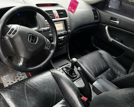 Черный Хонда Аккорд, объемом двигателя 2.35 л и пробегом 365 тыс. км за 5299 $, фото 11 на Automoto.ua