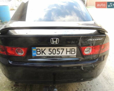 Чорний Хонда Аккорд, об'ємом двигуна 2.4 л та пробігом 360 тис. км за 5500 $, фото 1 на Automoto.ua