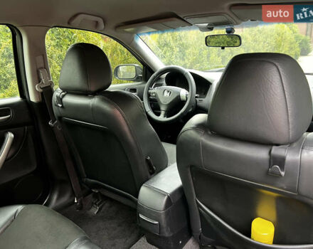 Черный Хонда Аккорд, объемом двигателя 2 л и пробегом 268 тыс. км за 5800 $, фото 9 на Automoto.ua