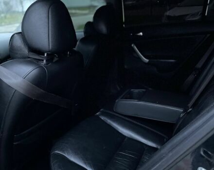 Черный Хонда Аккорд, объемом двигателя 2.2 л и пробегом 500 тыс. км за 3198 $, фото 7 на Automoto.ua