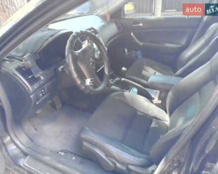 Чорний Хонда Аккорд, об'ємом двигуна 2.2 л та пробігом 241 тис. км за 5500 $, фото 2 на Automoto.ua