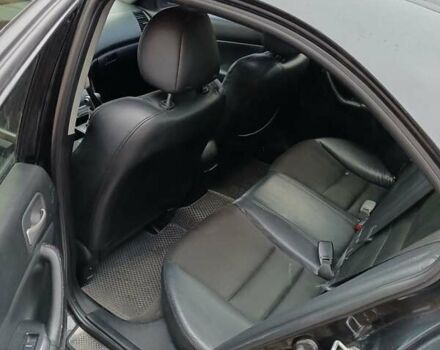 Черный Хонда Аккорд, объемом двигателя 2.4 л и пробегом 308 тыс. км за 6300 $, фото 3 на Automoto.ua