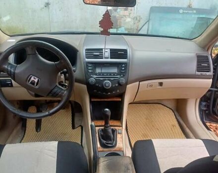 Черный Хонда Аккорд, объемом двигателя 2.4 л и пробегом 250 тыс. км за 4500 $, фото 5 на Automoto.ua