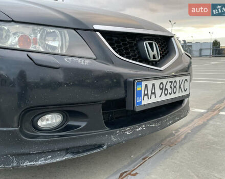 Черный Хонда Аккорд, объемом двигателя 2.35 л и пробегом 325 тыс. км за 6200 $, фото 32 на Automoto.ua