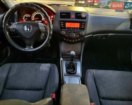 Черный Хонда Аккорд, объемом двигателя 2 л и пробегом 334 тыс. км за 5150 $, фото 8 на Automoto.ua
