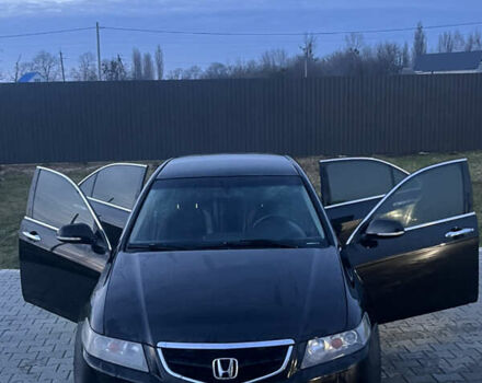 Чорний Хонда Аккорд, об'ємом двигуна 2 л та пробігом 301 тис. км за 4900 $, фото 1 на Automoto.ua