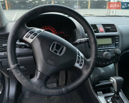 Черный Хонда Аккорд, объемом двигателя 2.35 л и пробегом 325 тыс. км за 6200 $, фото 51 на Automoto.ua