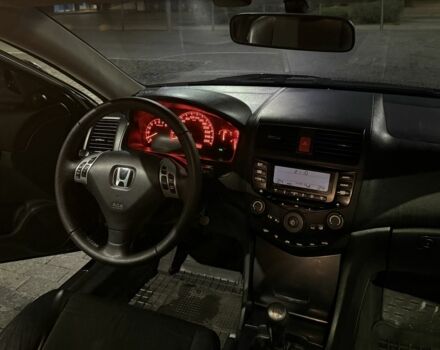 Чорний Хонда Аккорд, об'ємом двигуна 2.4 л та пробігом 303 тис. км за 6900 $, фото 12 на Automoto.ua