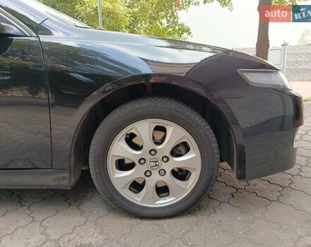 Черный Хонда Аккорд, объемом двигателя 2 л и пробегом 197 тыс. км за 8500 $, фото 2 на Automoto.ua
