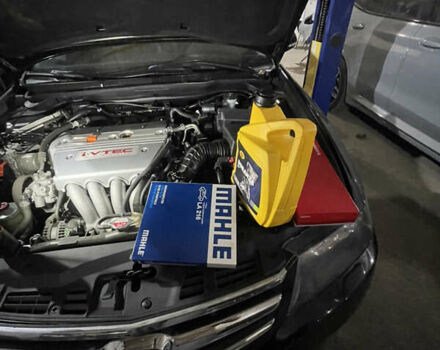 Черный Хонда Аккорд, объемом двигателя 2.4 л и пробегом 151 тыс. км за 7200 $, фото 35 на Automoto.ua