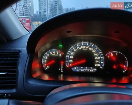 Черный Хонда Аккорд, объемом двигателя 2.4 л и пробегом 354 тыс. км за 7600 $, фото 10 на Automoto.ua