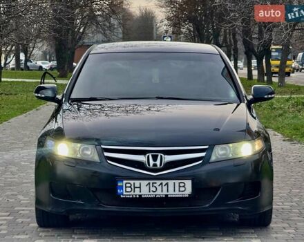 Черный Хонда Аккорд, объемом двигателя 2 л и пробегом 232 тыс. км за 5400 $, фото 1 на Automoto.ua