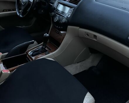 Черный Хонда Аккорд, объемом двигателя 2 л и пробегом 330 тыс. км за 5600 $, фото 13 на Automoto.ua