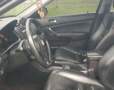 Черный Хонда Аккорд, объемом двигателя 2.4 л и пробегом 220 тыс. км за 6500 $, фото 11 на Automoto.ua