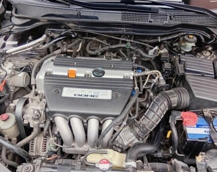 Черный Хонда Аккорд, объемом двигателя 2 л и пробегом 227 тыс. км за 6500 $, фото 6 на Automoto.ua