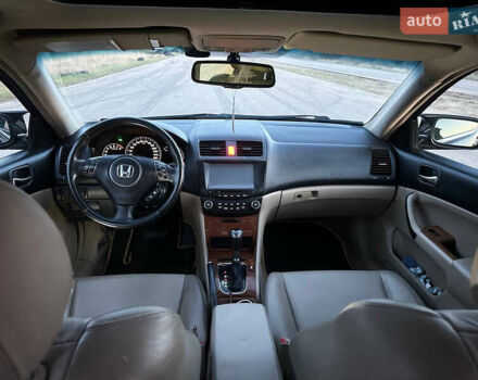 Чорний Хонда Аккорд, об'ємом двигуна 2 л та пробігом 220 тис. км за 5900 $, фото 3 на Automoto.ua