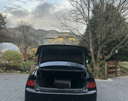 Черный Хонда Аккорд, объемом двигателя 2.4 л и пробегом 195 тыс. км за 8500 $, фото 4 на Automoto.ua