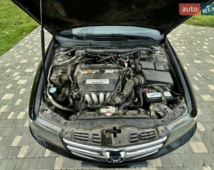 Черный Хонда Аккорд, объемом двигателя 2 л и пробегом 232 тыс. км за 5400 $, фото 74 на Automoto.ua