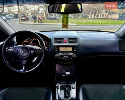 Черный Хонда Аккорд, объемом двигателя 2 л и пробегом 232 тыс. км за 5400 $, фото 73 на Automoto.ua