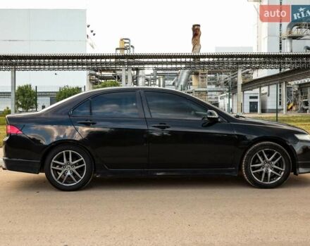 Черный Хонда Аккорд, объемом двигателя 2.4 л и пробегом 307 тыс. км за 5999 $, фото 8 на Automoto.ua