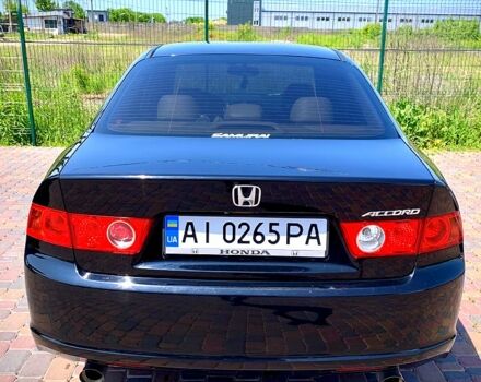 Черный Хонда Аккорд, объемом двигателя 2.4 л и пробегом 275 тыс. км за 8600 $, фото 4 на Automoto.ua