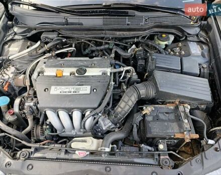 Чорний Хонда Аккорд, об'ємом двигуна 2 л та пробігом 227 тис. км за 5600 $, фото 8 на Automoto.ua