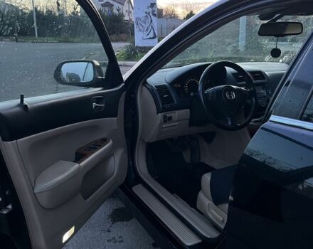 Черный Хонда Аккорд, объемом двигателя 2 л и пробегом 330 тыс. км за 5600 $, фото 11 на Automoto.ua