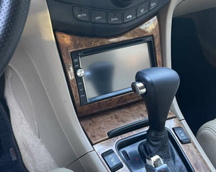 Черный Хонда Аккорд, объемом двигателя 2.4 л и пробегом 151 тыс. км за 7200 $, фото 27 на Automoto.ua