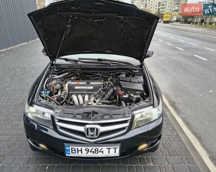 Черный Хонда Аккорд, объемом двигателя 2 л и пробегом 297 тыс. км за 6700 $, фото 6 на Automoto.ua