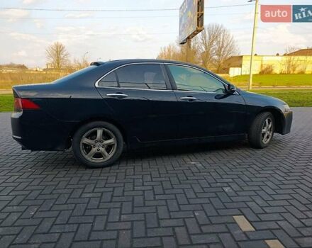 Чорний Хонда Аккорд, об'ємом двигуна 2 л та пробігом 227 тис. км за 5600 $, фото 4 на Automoto.ua