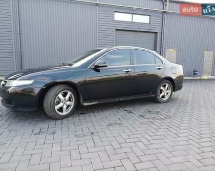 Чорний Хонда Аккорд, об'ємом двигуна 2 л та пробігом 227 тис. км за 5600 $, фото 1 на Automoto.ua