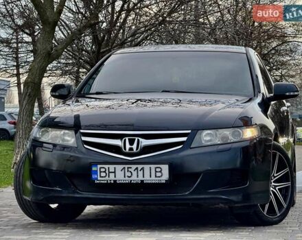 Черный Хонда Аккорд, объемом двигателя 2 л и пробегом 232 тыс. км за 5400 $, фото 9 на Automoto.ua