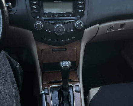 Черный Хонда Аккорд, объемом двигателя 2 л и пробегом 330 тыс. км за 5250 $, фото 18 на Automoto.ua