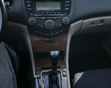 Черный Хонда Аккорд, объемом двигателя 2 л и пробегом 330 тыс. км за 5600 $, фото 19 на Automoto.ua