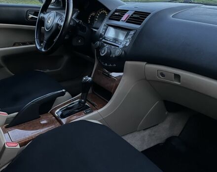 Черный Хонда Аккорд, объемом двигателя 2 л и пробегом 330 тыс. км за 5600 $, фото 14 на Automoto.ua