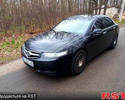 Черный Хонда Аккорд, объемом двигателя 2 л и пробегом 220 тыс. км за 6150 $, фото 1 на Automoto.ua