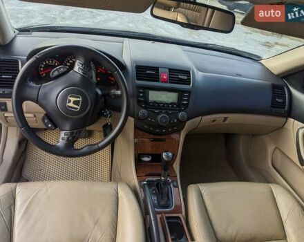 Чорний Хонда Аккорд, об'ємом двигуна 2.4 л та пробігом 297 тис. км за 5650 $, фото 22 на Automoto.ua