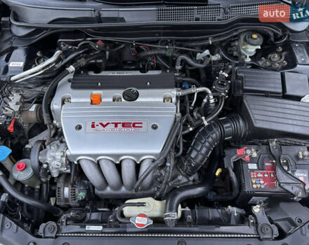 Черный Хонда Аккорд, объемом двигателя 2.4 л и пробегом 220 тыс. км за 8200 $, фото 22 на Automoto.ua