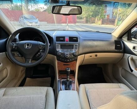 Чорний Хонда Аккорд, об'ємом двигуна 2 л та пробігом 385 тис. км за 5900 $, фото 6 на Automoto.ua