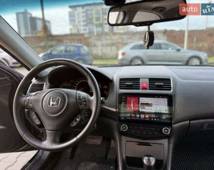 Черный Хонда Аккорд, объемом двигателя 2 л и пробегом 221 тыс. км за 7500 $, фото 10 на Automoto.ua