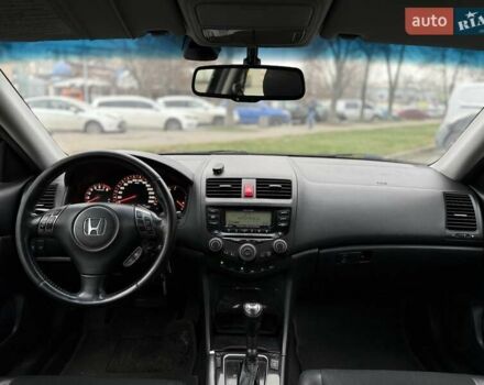 Чорний Хонда Аккорд, об'ємом двигуна 2 л та пробігом 237 тис. км за 6200 $, фото 8 на Automoto.ua